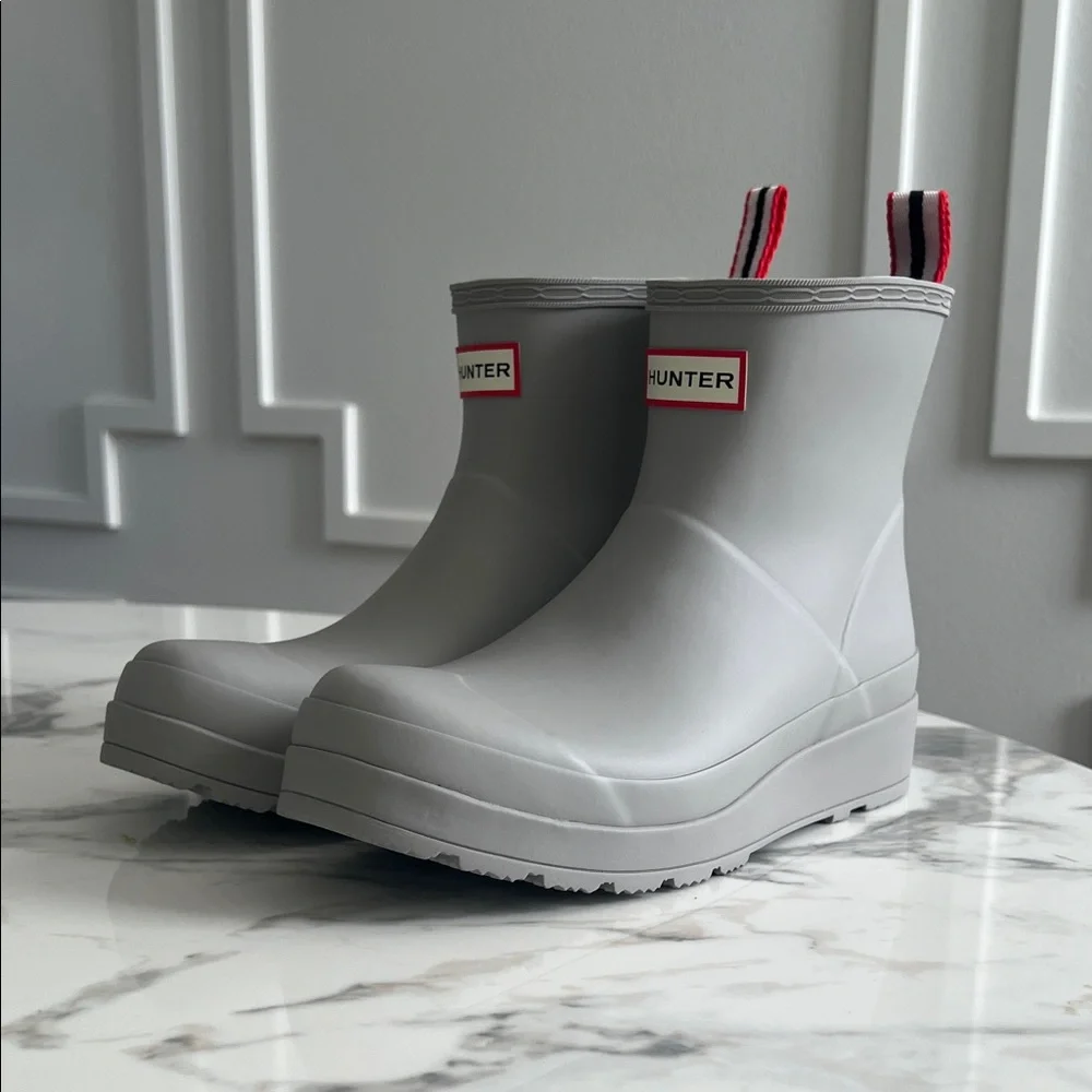 NWT - Hunter Women's Original Play Short Boots - Zinc🤍